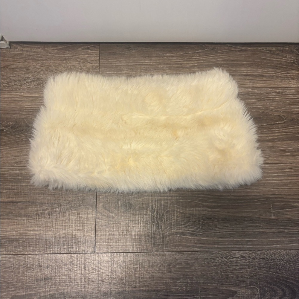 United Colors Of Benetton Women’s Beige Faux Fur Infinity Scarf